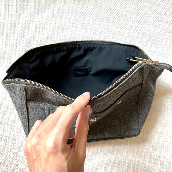 Vintage YSL Rive Gauche clutch - Picture 5 of 6